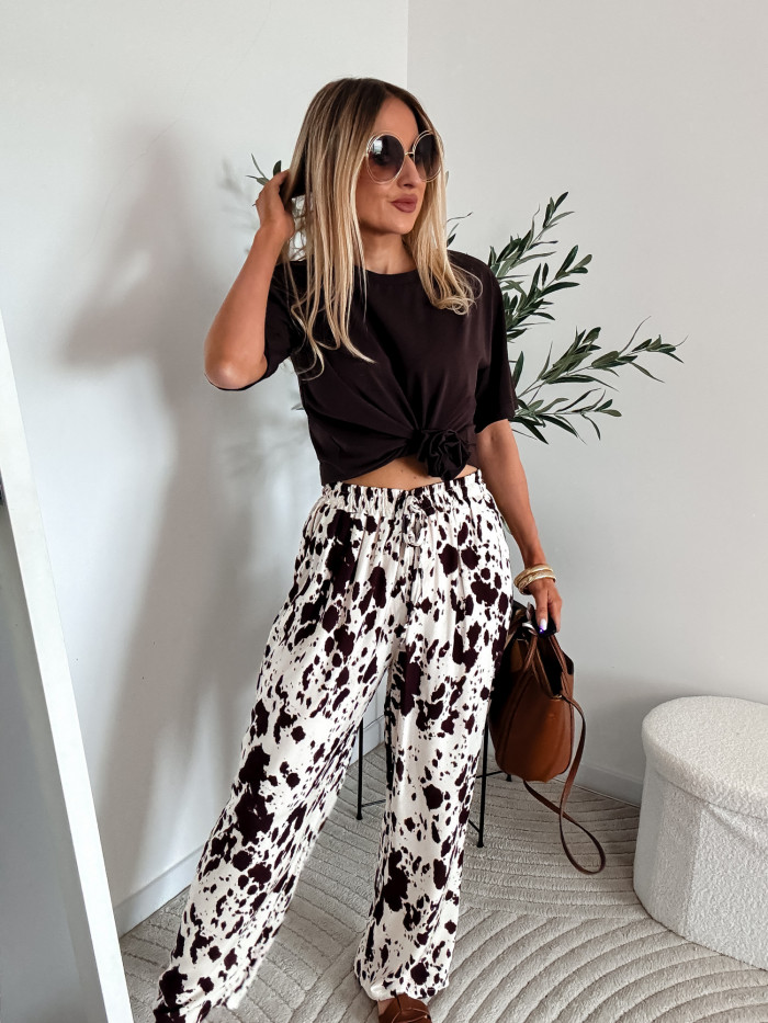 SOPHIA- T-SHIRT BASIC Z RÓŻĄ CZEKOLADA 1