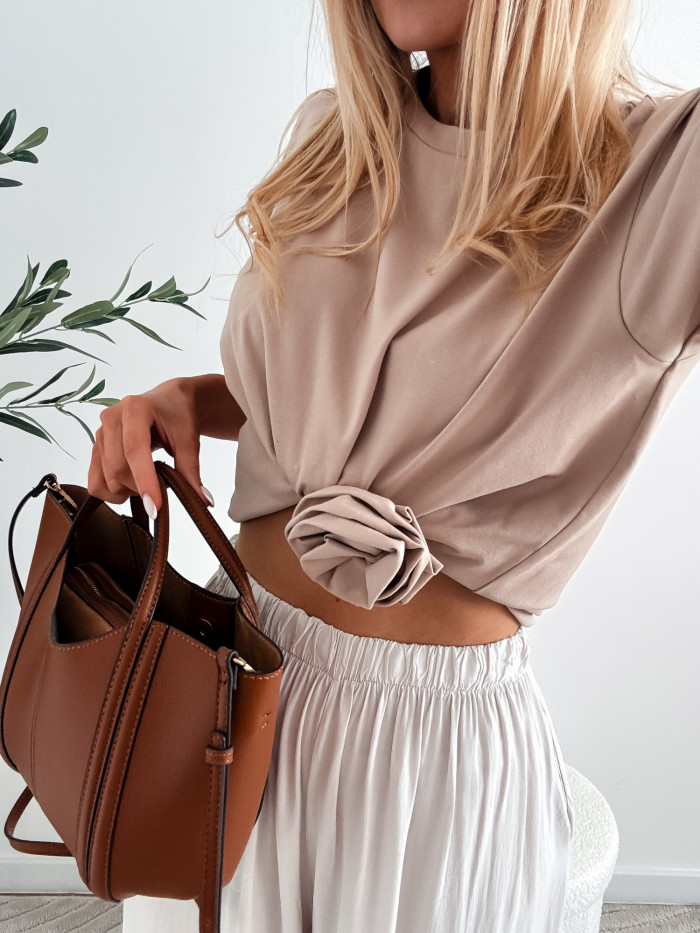SOPHIA- T-SHIRT BASIC Z RÓŻĄ LATTE